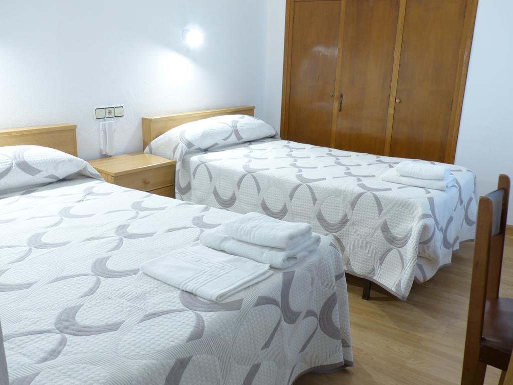 Pension Oria Luarca Ngoại thất bức ảnh